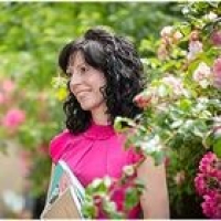 avatar of Anita Faulkner