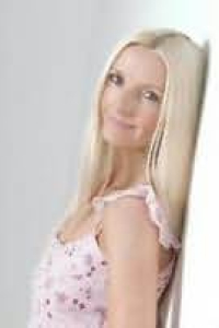 avatar of Claudia Carroll