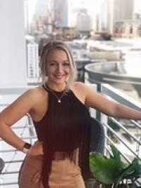 avatar of Jeneva Rose