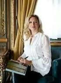 avatar of Jessica Fellowes