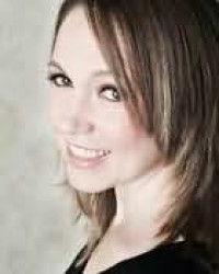 avatar of Julie Anne Lindsey