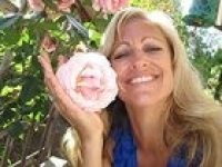 avatar of Kate Evans