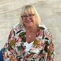 avatar of Kim Nash