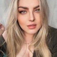 avatar of Portia MacIntosh