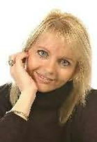 avatar of Shari Low